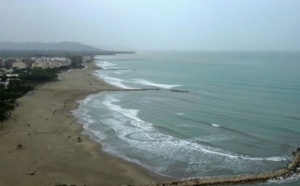 La mer vengeresse dévore l'Albanie