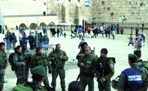 Conseil des ministres palestiniens à Hébron  : La police israélienne s’attaque à l’Esplanade des mosquées