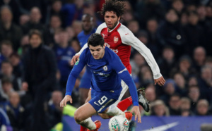 Coupe de la Ligue anglaise : Chelsea  et Arsenal conservent leurs chances pour le retour