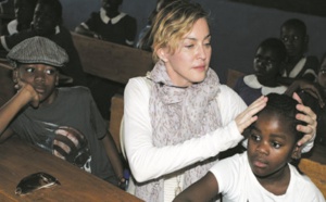 Madonna ouvre quatre écoles au Malawi