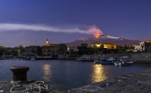 Le volcan Etna glisse lentement mais sûrement vers la Méditerranée