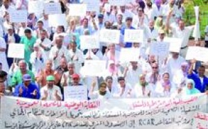 Sit-in devant le CHU Ibn Rochd : L’ire du personnel des centres hospitaliers universitaires