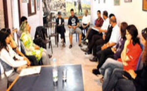 Le bureau national de la Chabiba prend attache avec les jeunes de Salé Le bureau national de la Chabiba prend attache avec les jeunes de Salé