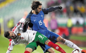 La préparation des Bleus commence sur fond de polémique Rabiot