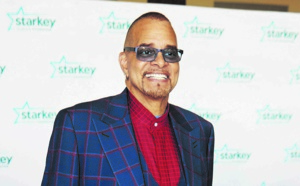 Des stars dans le rouge : ​​​Sinbad