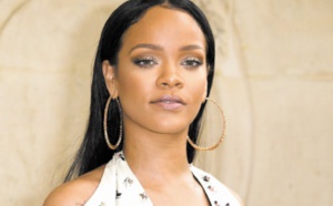 La police débarque chez Rihanna en voiture et en hélicoptère !