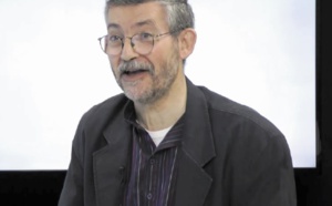 Entretien avec le journaliste et historien Dominique Vidal