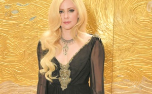 Après avoir frôlé la mort, Avril Lavigne est de retour