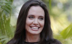 Angelina Jolie jouera dans le thriller "The Kept"