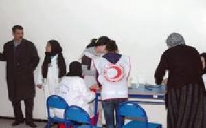 Campagne médicale à l’arrondissement du Méchouar : Des médicaments et des livres en faveur des enfants Campagne médicale à l’arrondissement du Méchouar : Des médicaments et des livres en faveur des enfants