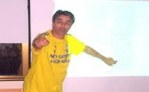 Entretien avec Jamal-Eddine Lahrache, directeur technique du Hassania d’Agadir : “Nous avons une équipe très jeune qui promet”