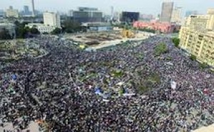 La rue continue à être occupée par les manifestants : L'armée juge légitimes les revendications du peuple égyptien