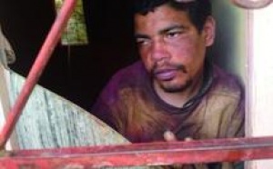 Un jeune homme abandonné par son père pour satisfaire son épouse : Séquestré à deux reprises dans des conditions inhumaines