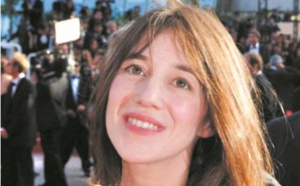 Ces stars qui disent NON à la chirurgie esthétique ! Charlotte Gainsbourg