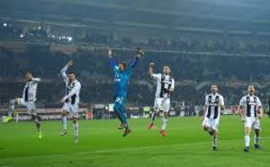 ​Calcio : La Juve prend  aussi le Derby