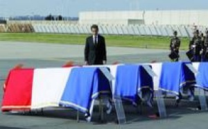 Nicolas Sarkozy lors de la cérémonie d’hommage aux victimes de l’attentat de Jamaa El Fna : “Le Roi du Maroc a fait preuve d’une très grande capacité d’innovation”