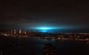 Lumières bleues et rumeurs d'extra-terrestres au-dessus de New York