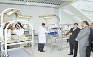 Le Souverain lance les travaux d'aménagement de la P2I de Nouaceur: S.M le Roi inaugure l'usine modèle INMAA