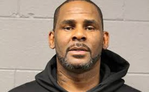 Accusé d'abus sexuels, R. Kelly libérable sous caution