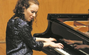 La pianiste marocaine Dina Bensaid enchante les mélomanes serbes