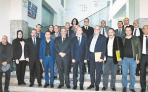 La couverture médicale pour les artistes au centre d'une réunion à Rabat