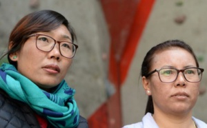 Deux veuves népalaises à l'assaut de l'Everest tueur