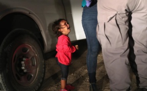 Le cliché bouleversant d'une petite fille hondurienne en larmes primé au World Press Photo