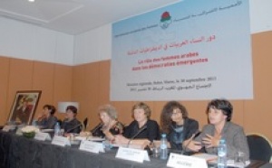 L'Internationale socialiste des femmes adopte la Déclaration de Rabat : Participation active à la lutte pour l'égalité des droits