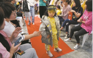 Mannequins dès 4 ans : En Chine, le boom malgré la controverse