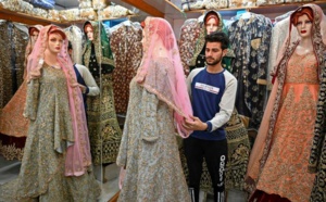 ​Au Cachemire indien, les mariages fastueux à la diète forcée