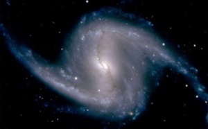 A quelle vitesse l'univers s'étend-il ?