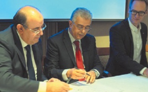 Signature à Montréal d' un accord de partenariat entre Attijariwafa Bank et la Banque nationale du Canada