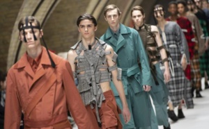 De Milan à Paris, la mode envoie son message anti-Brexit
