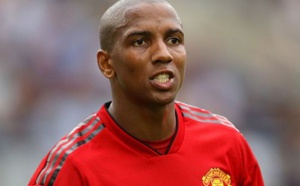 Ashley Young rejoint l'Inter