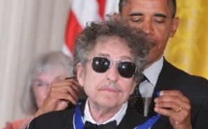 Obama décore Dylan