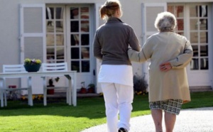 Pourquoi les femmes vivent-elles plus longtemps que les hommes ?