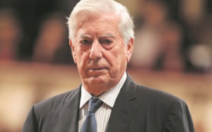 Le Nobel de littérature Vargas Llosa, irresponsable selon Pékin