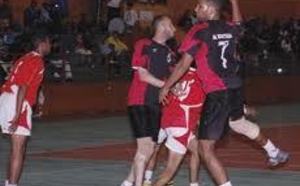 12 équipes pour 5 places en division excellence