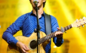 Tawargit et Amnay chantent pour apaiser les esprits en confinement