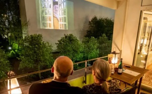Berlin tue l'ennui du confinement avec la projection de films dans les cours d'immeubles