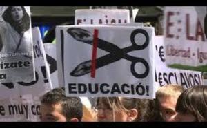 Haute tenssion en Espagne : Des milliers de chômeurs manifestent à Madrid contre les coupes budgétaires
