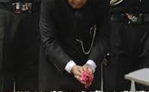 Pranab Mukherjee  prête serment : Le nouveau président indien assure vouloir lutter contre la pauvreté