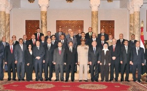 Le maréchal Tantaoui reste ministre de la Défense : Economie et sécurité, priorités du nouveau gouvernement égyptien