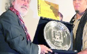 « La chute de la lune », nouvel opus de l’artiste dédié à Mahmoud Darwich : Hommage de Khouribga à l’artiste Marcel Khalifa « La chute de la lune », nouvel opus de l’artiste dédié à Mahmoud Darwich : Hommage de Khouribga à l’artiste Marcel Khalifa