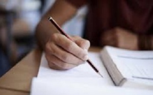 ​Bourses pour le cycle secondaire collégial