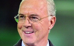 Beckenbauer juge le Bayern "assez fort" pour gagner la C1