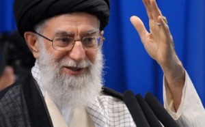 Khamenei intransigeant : L’Iran ne cèdera pas aux pressions internationales