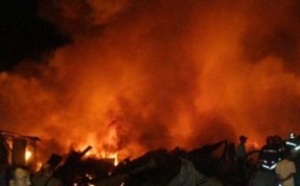 Témara: Violent incendie dans un souk de commerce du bois