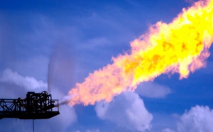 ​Le volume des gaz torchés dans le monde rebondit