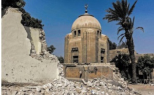 ​Au Caire, une route nommée "Paradis" éventre l'historique Cité des morts